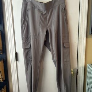 Athleta Gray Women's Sports Pants